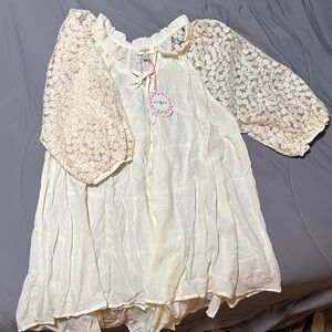 Umgee Cream Peasant Top with Lace Puff Sleeves